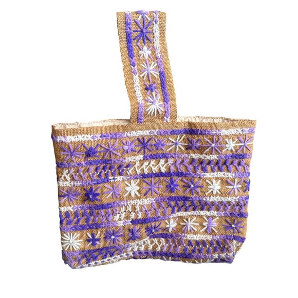 Handcrafted Vintage Tote Bag With Purple & White Embroidery - Picture 4 of 6